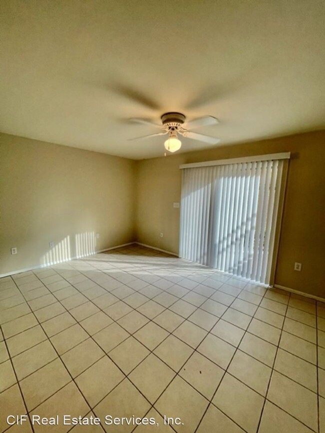 Building Photo - 2 br, 1 bath House - 1500 Lake Shore Dr. U...