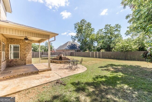 Building Photo - 203 Norfolk Cir