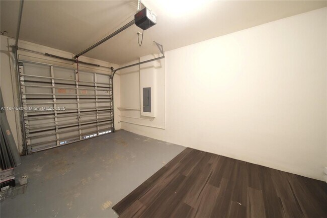 Building Photo - 10457 NW 61st St