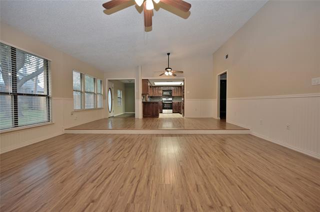 Building Photo - 4107 Pyracantha Dr