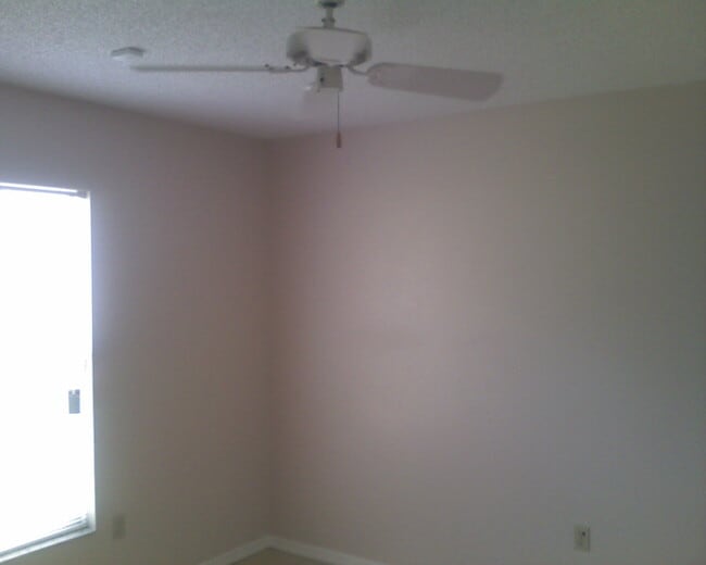 Building Photo - 867 Lake Jackson Cir