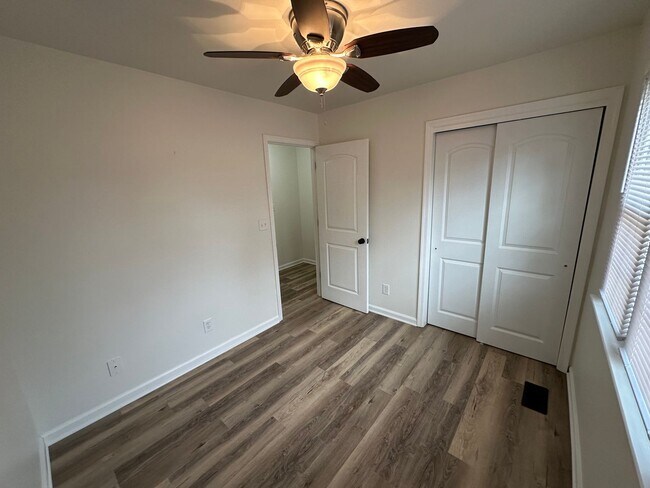 Building Photo - Steuben Rd-1434