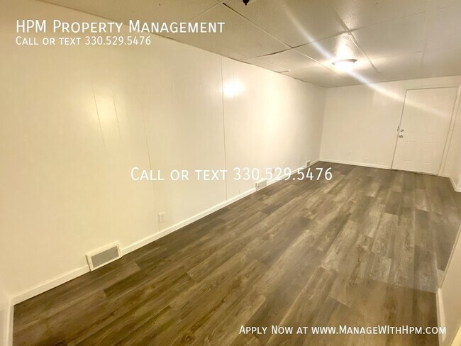 Building Photo - 1214 Woodward Pl NW