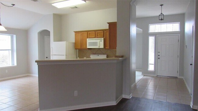 Building Photo - 1510 Ridgewood Dr