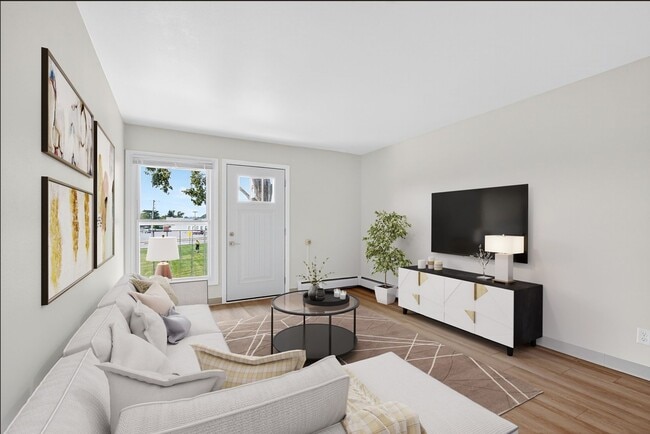 Building Photo - 96 East Apartments