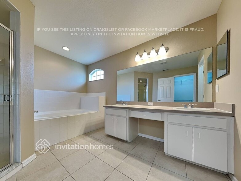 Building Photo - 7673 Canterbury Cir