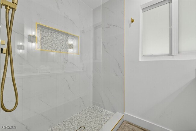 Building Photo - 1377 Sand Castle Rd