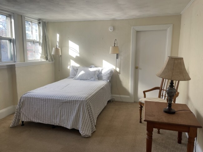 Bedroom 2 - 17 Arlington St