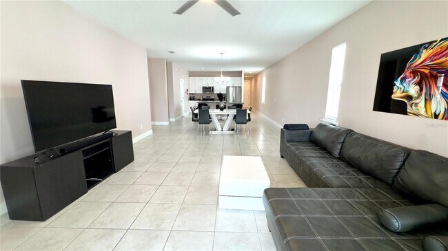Building Photo - 1131 Arisha Dr