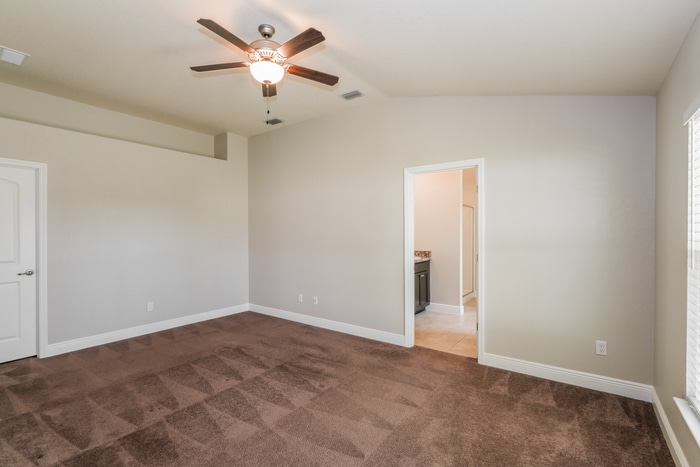 Building Photo - 1034 S Glen Meadow Loop