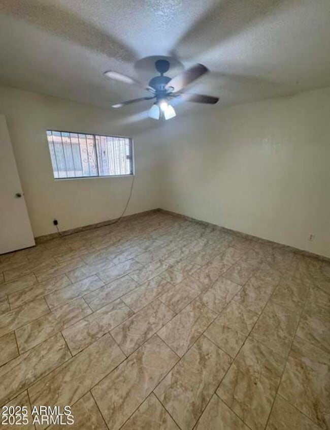 Building Photo - 8110 N 31st Dr