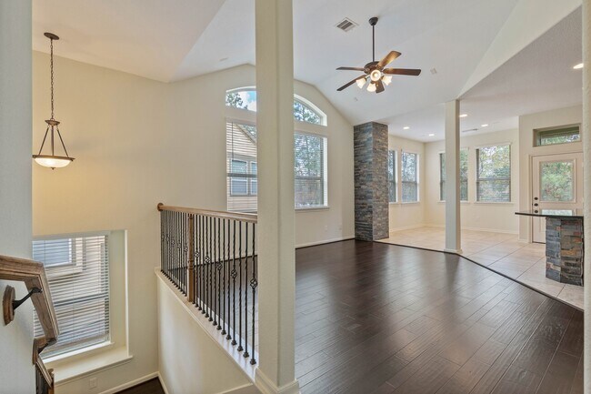 Building Photo - 174 Cheswood Forest Dr