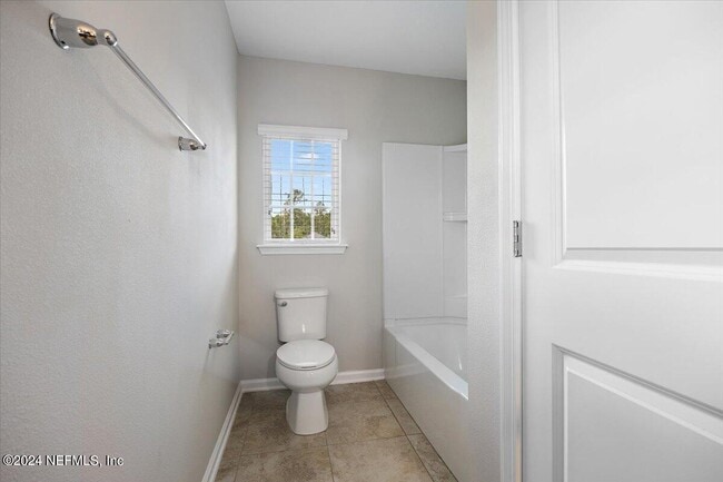 Building Photo - 9802 Kevin Rd