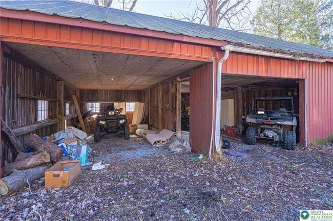 Building Photo - 621 Nursery Rd