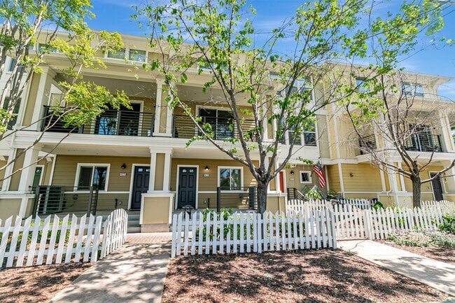 Building Photo - 40733 Greystone Ter