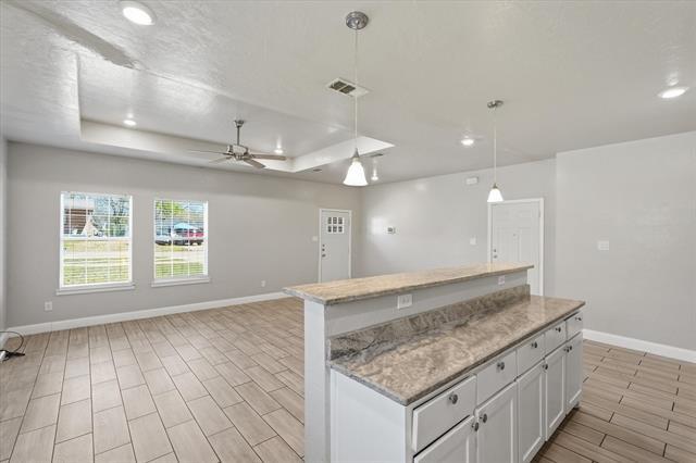 Building Photo - 3333 Dalton St