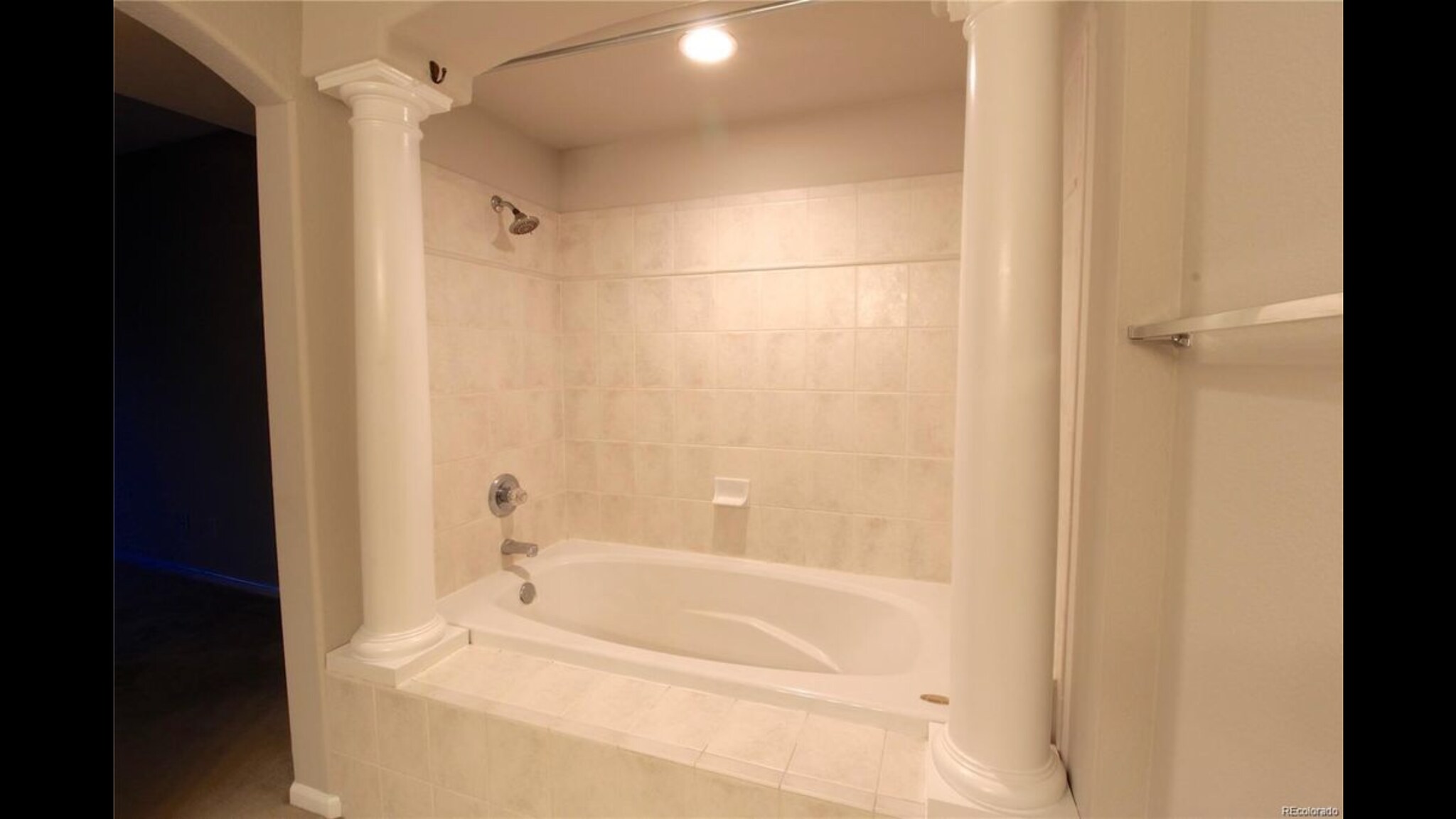 Master bath - 1747 N Washington St
