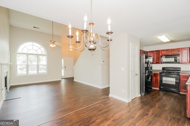 Building Photo - 413 Rosemont Ct