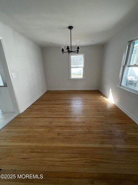 Building Photo - 205 Locust Ave