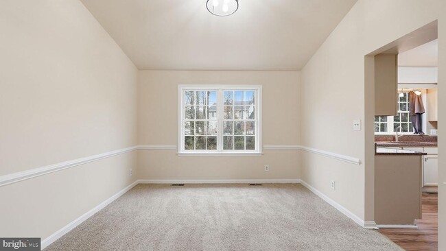 Building Photo - 11921 Stonehenge Dr