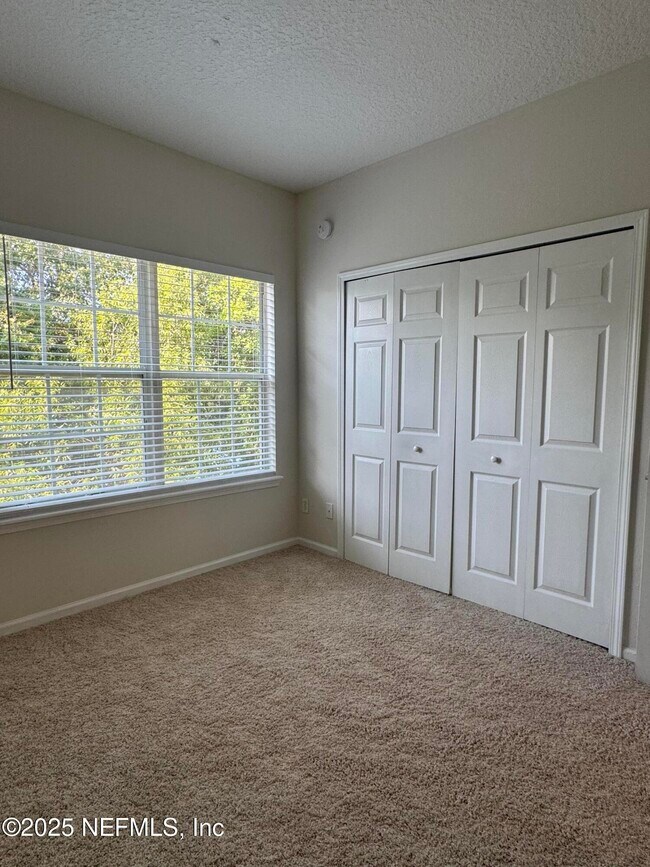 Building Photo - 12423 Forest Lake Cir W