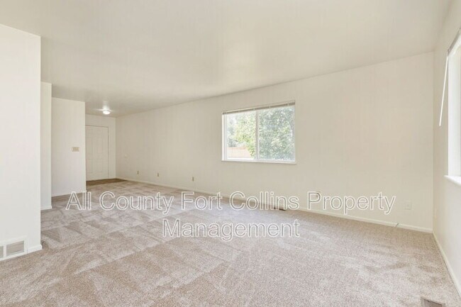Building Photo - 6608 Kevin Dr