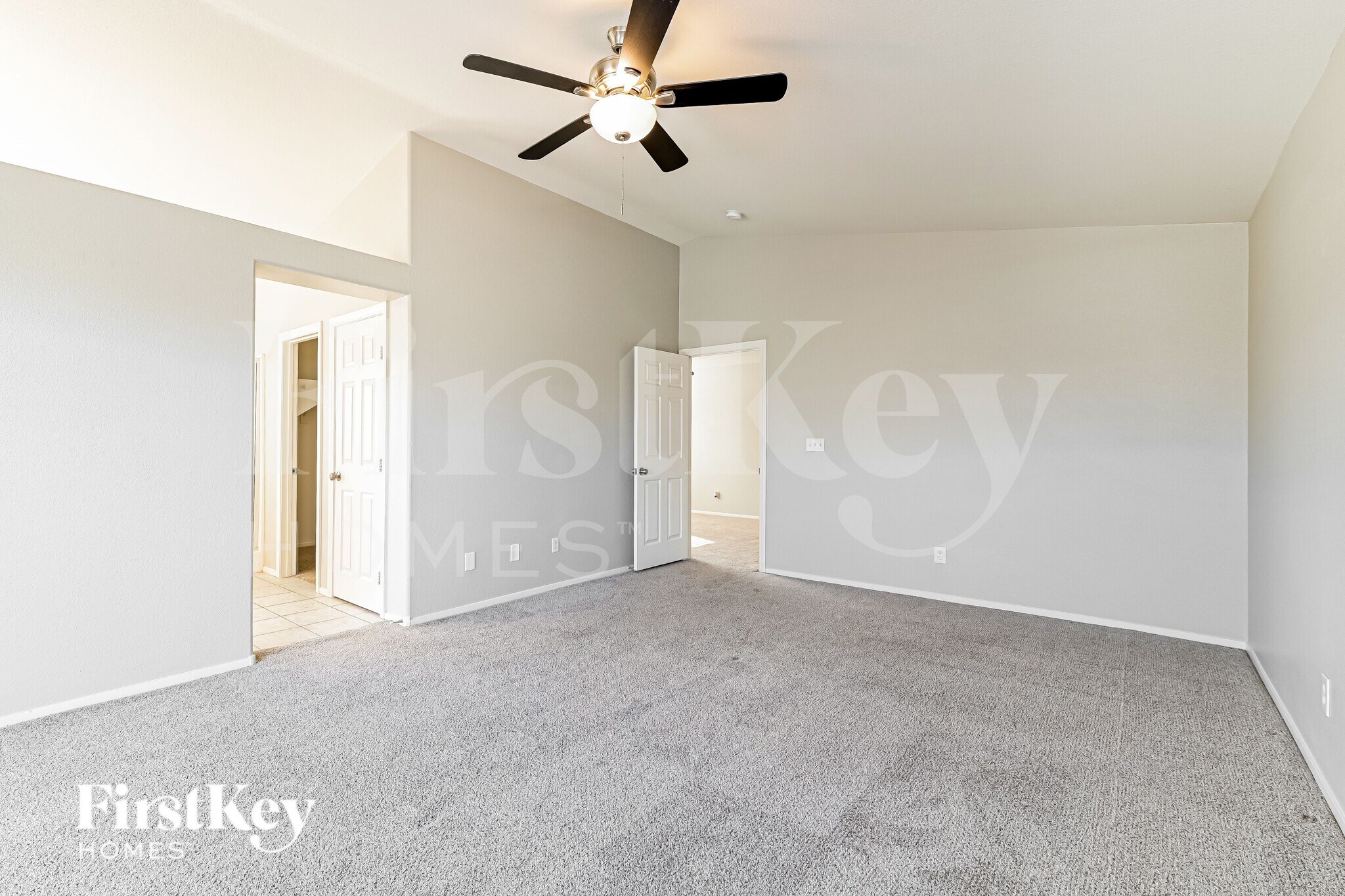 Building Photo - 4946 Copperlyn St