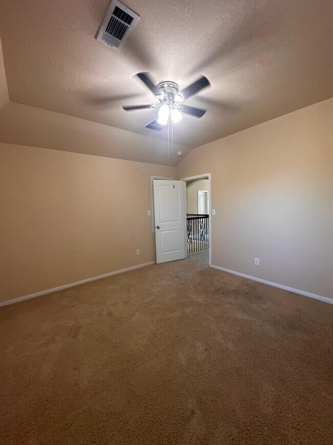 Building Photo - 17527 Browning Trace Ln