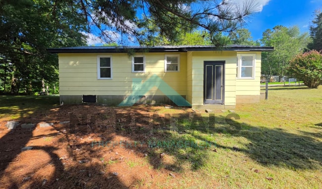 Building Photo - 717 Gun Club Rd