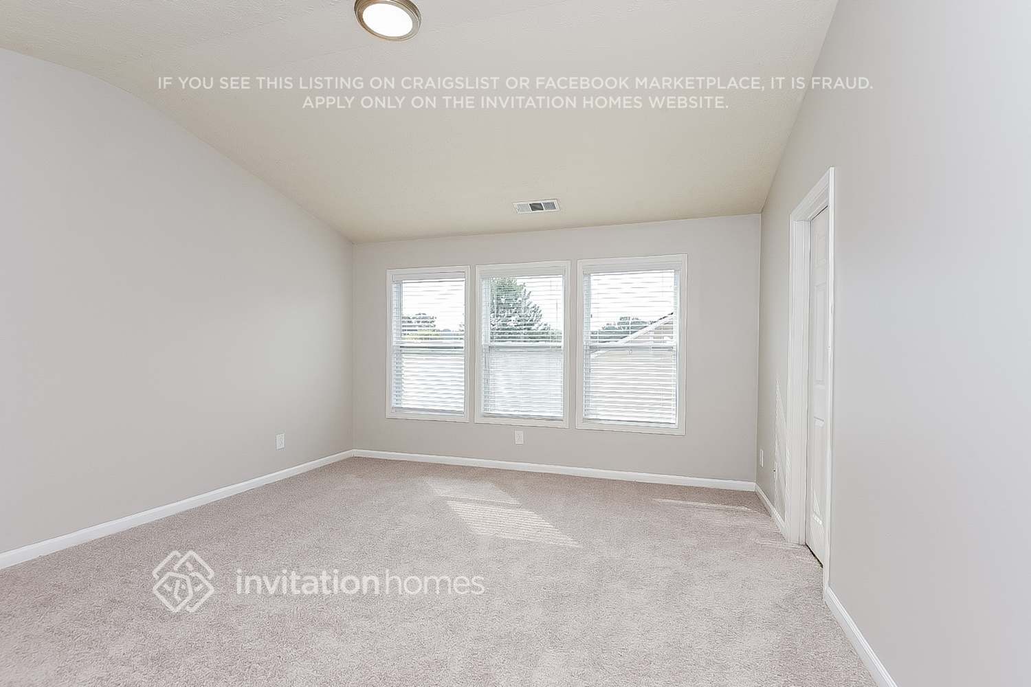 Building Photo - 739 Mountain Laurel Dr