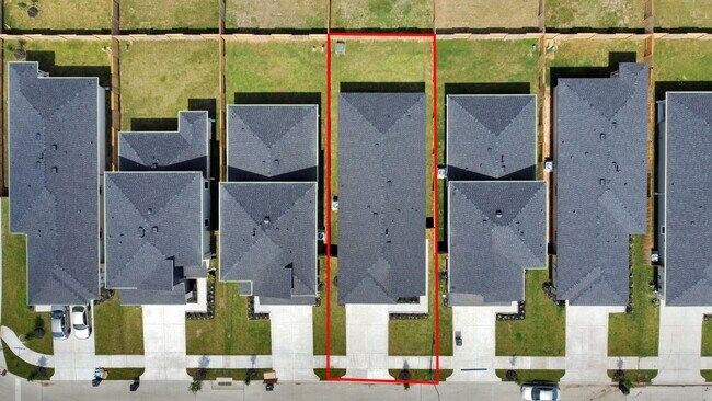 Building Photo - 12814 Heddington Grv Ln