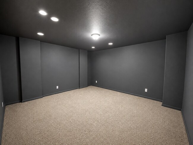 Building Photo - Apply today on our website: Available June 1st