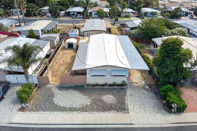 Building Photo - 16450 Monterey St