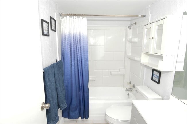 Building Photo - 12760 Indian Rocks Rd