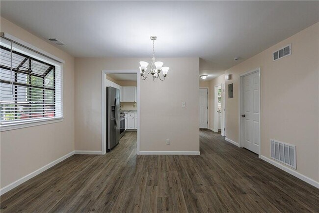 Building Photo - 1248 Falling Water Dr