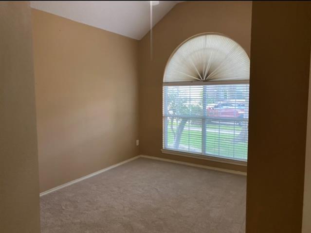 Building Photo - 2212 Heatherton Pl