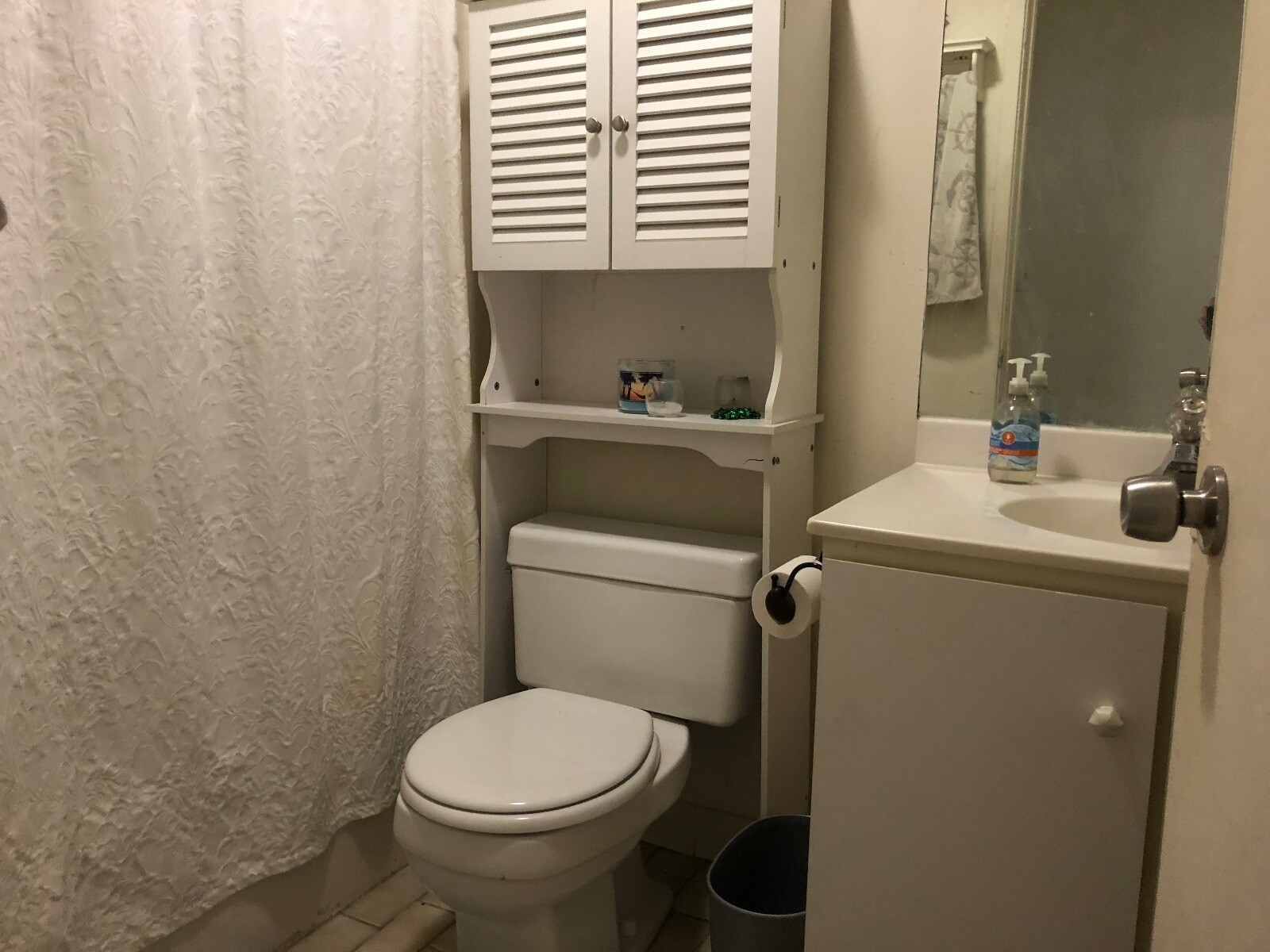 Building Photo - 102 Gainsborough St