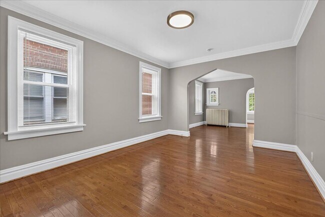 Building Photo - 5252 Bancroft Ave