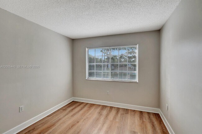 Building Photo - 1733 Village Blvd