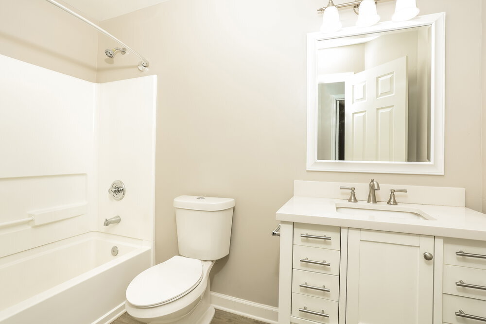 Building Photo - 402 Black Fox Dr