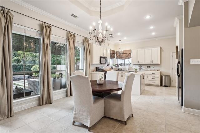 Building Photo - 236 Highland Dr