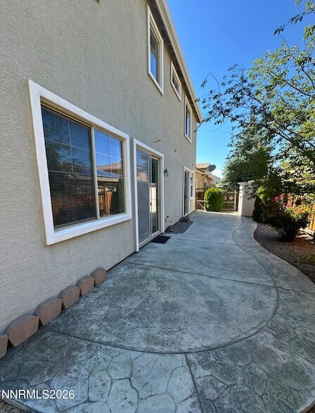 Building Photo - 7255 Foxwood Ln
