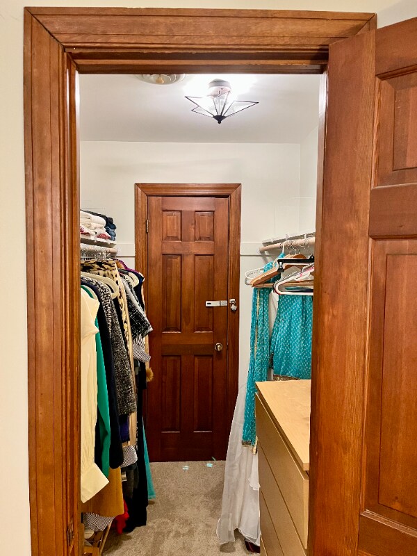 Building Photo - 13600 Fox Chase Terrace