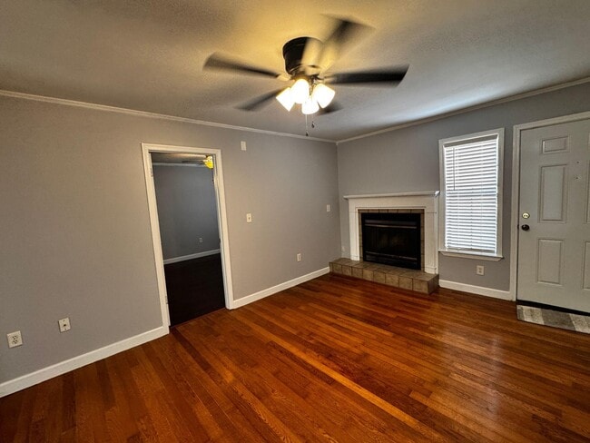 Building Photo - 358 John King Rd
