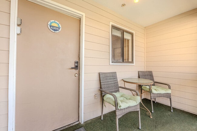 Building Photo - 662 William Hilton Pkwy