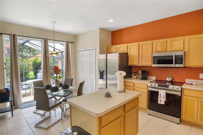 Building Photo - 134 Sevilla Ave