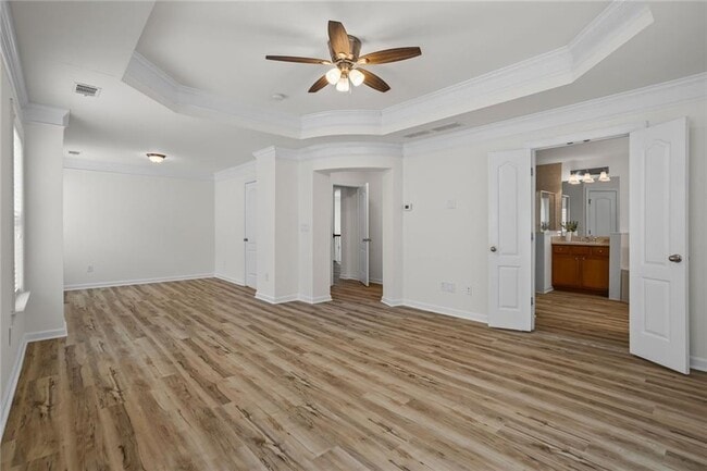 Building Photo - 3910 Dalwood Dr