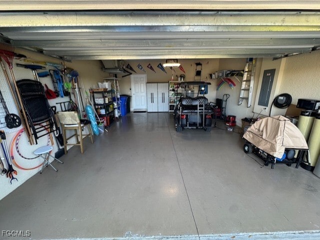 Building Photo - 10700 Cetrella Dr