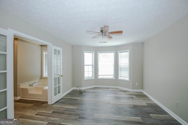 Building Photo - 4130 Wildridge Dr