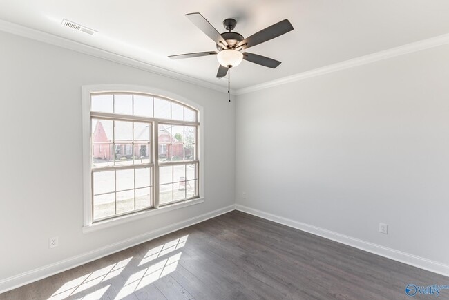 Building Photo - 3711 Colorado Ct SW